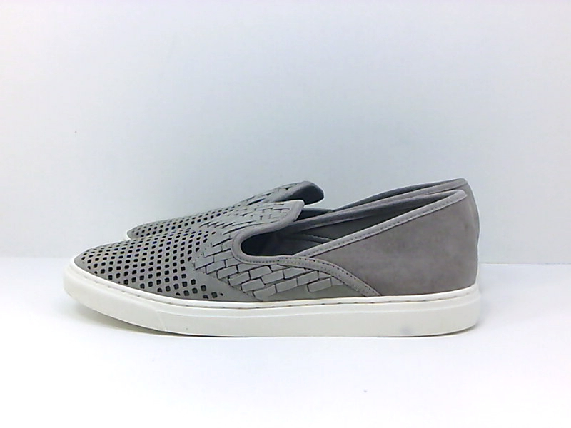 vince camuto bristie sneaker
