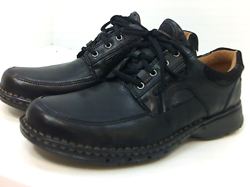 clarks un bend black