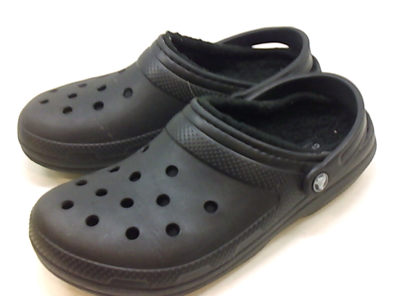 black fuzz lined crocs