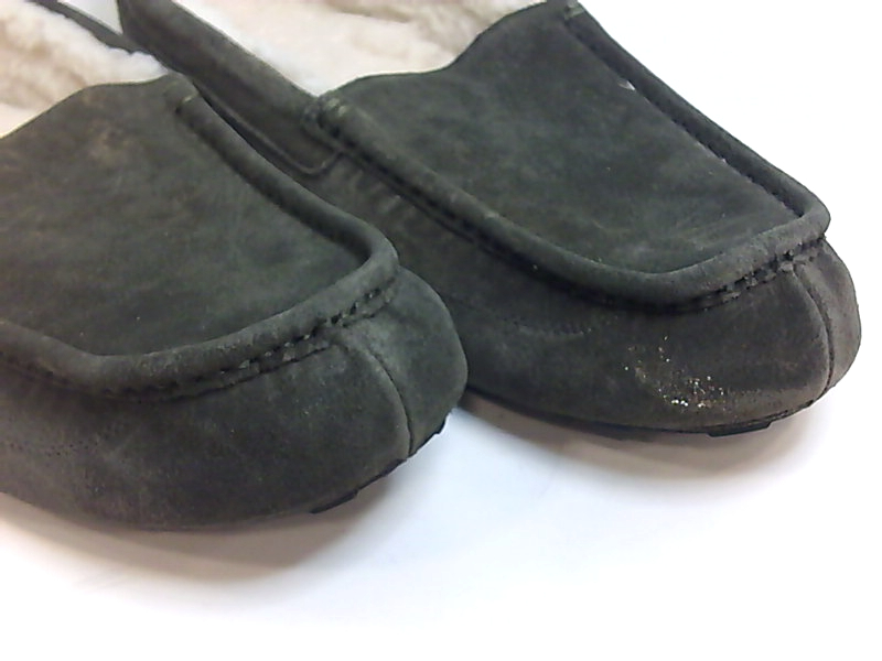 amazon essentials men's leather moccasin slipper