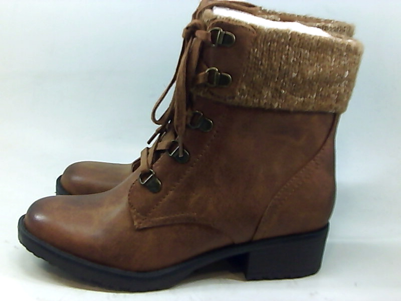 bear trap mid calf boots