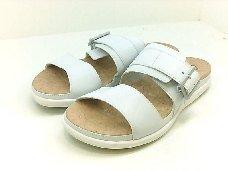 clarks sandals with toe loop