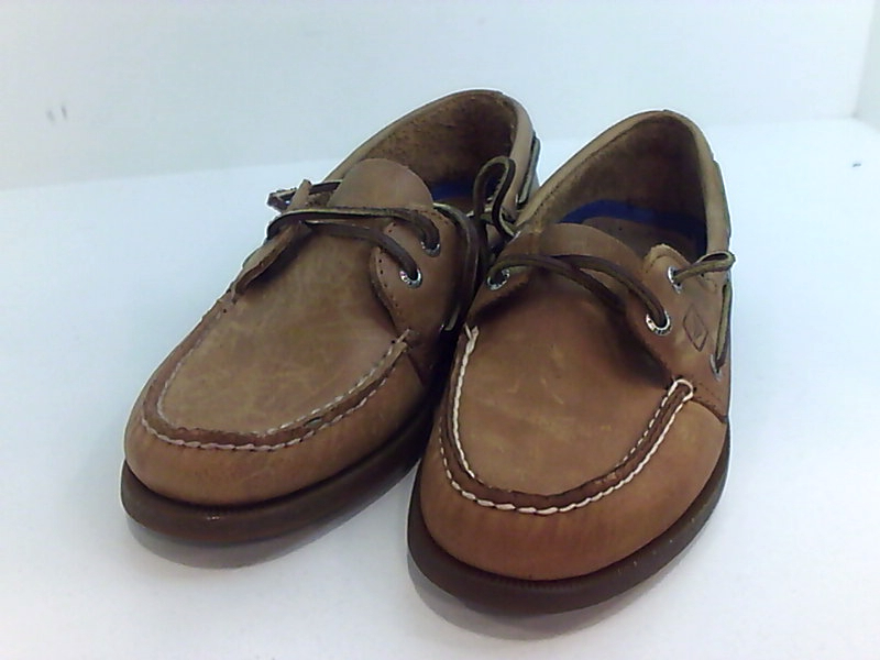 what store sells sperry shoes