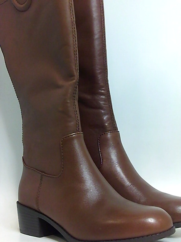 faux leather closed toe pull on boots