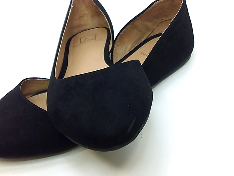 pointed toe ballerina flats