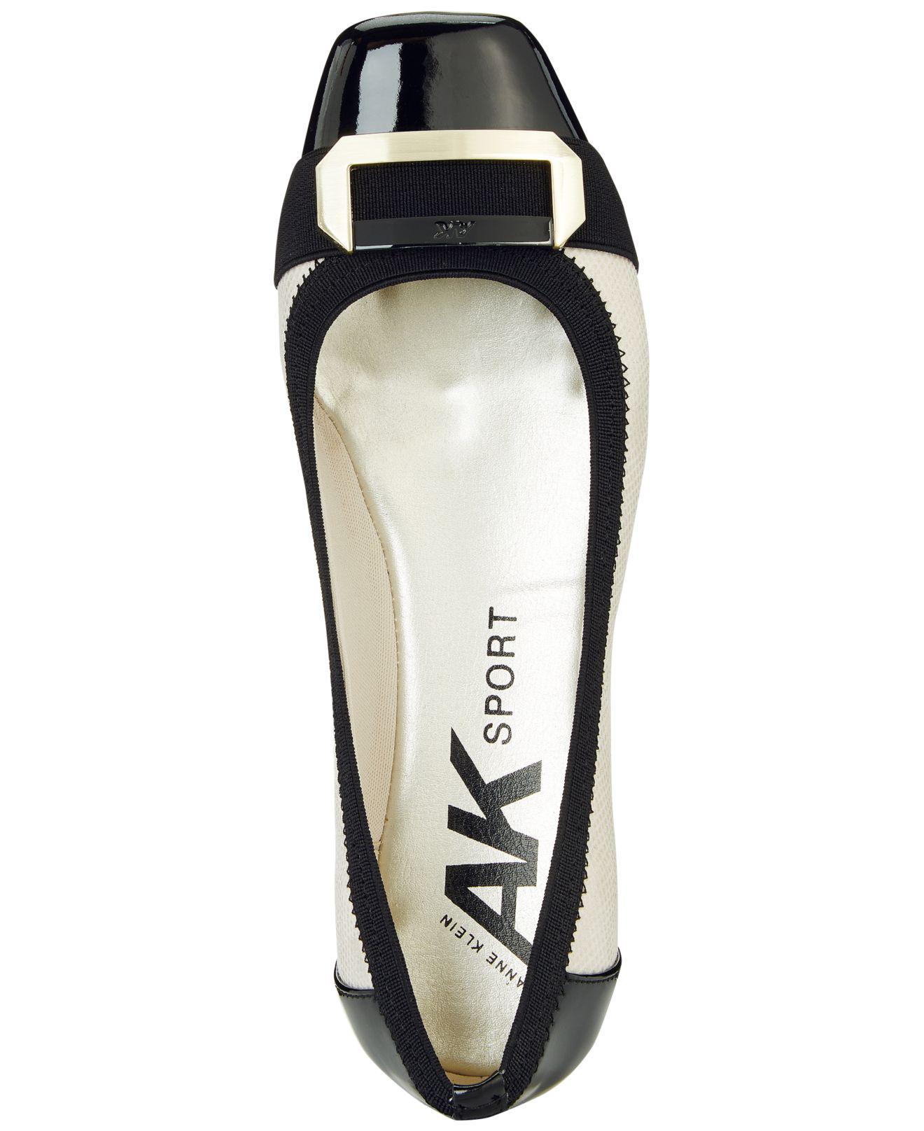 Anne Klein Womens Uplift Fabric Square Toe Ballet Flats