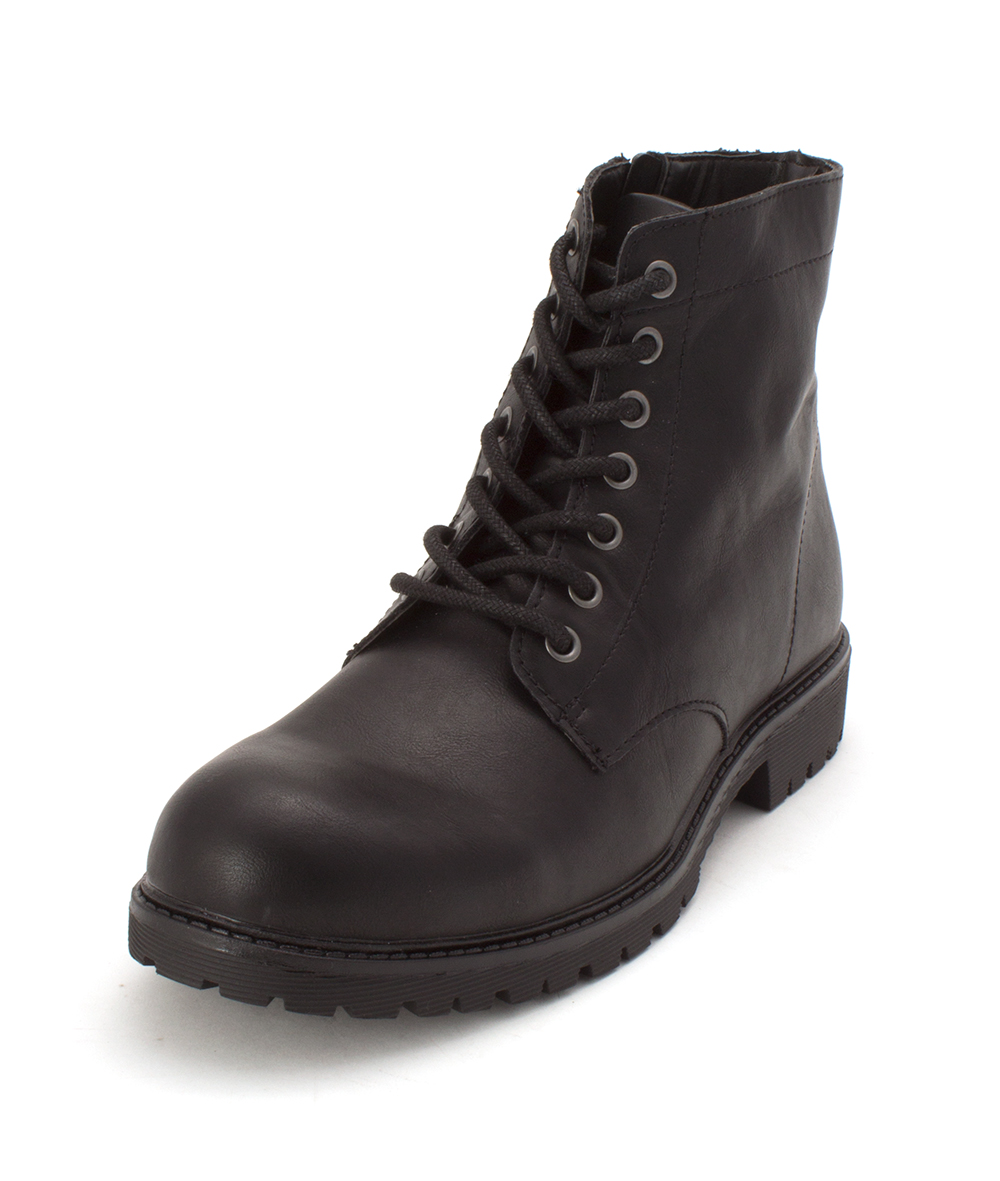 motorcycle boots with ankle protection