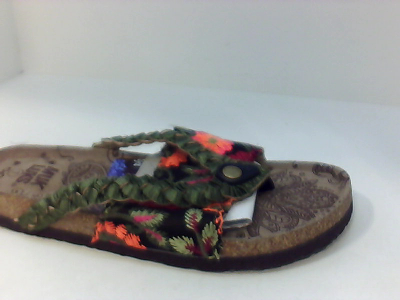 muk luks pool party slides