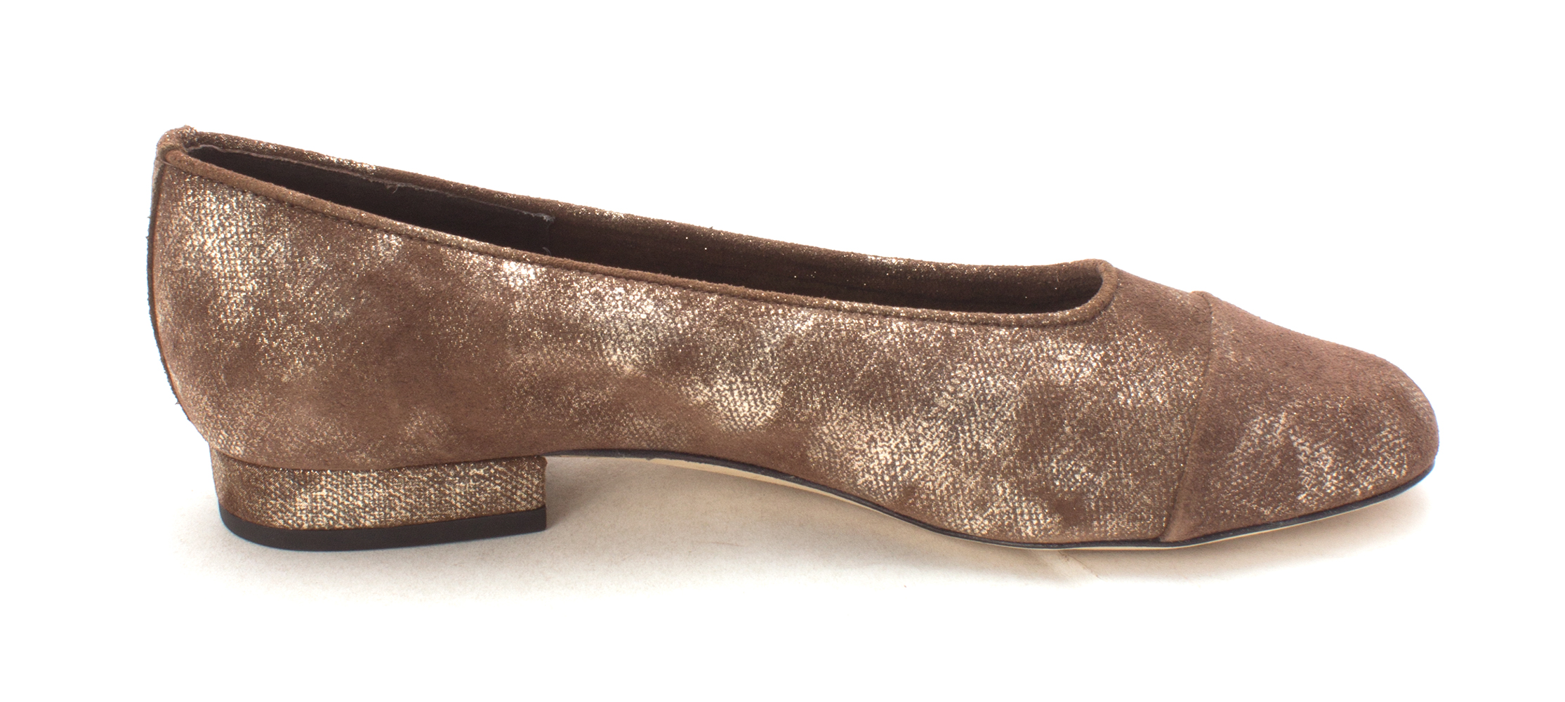 vaneli cap toe