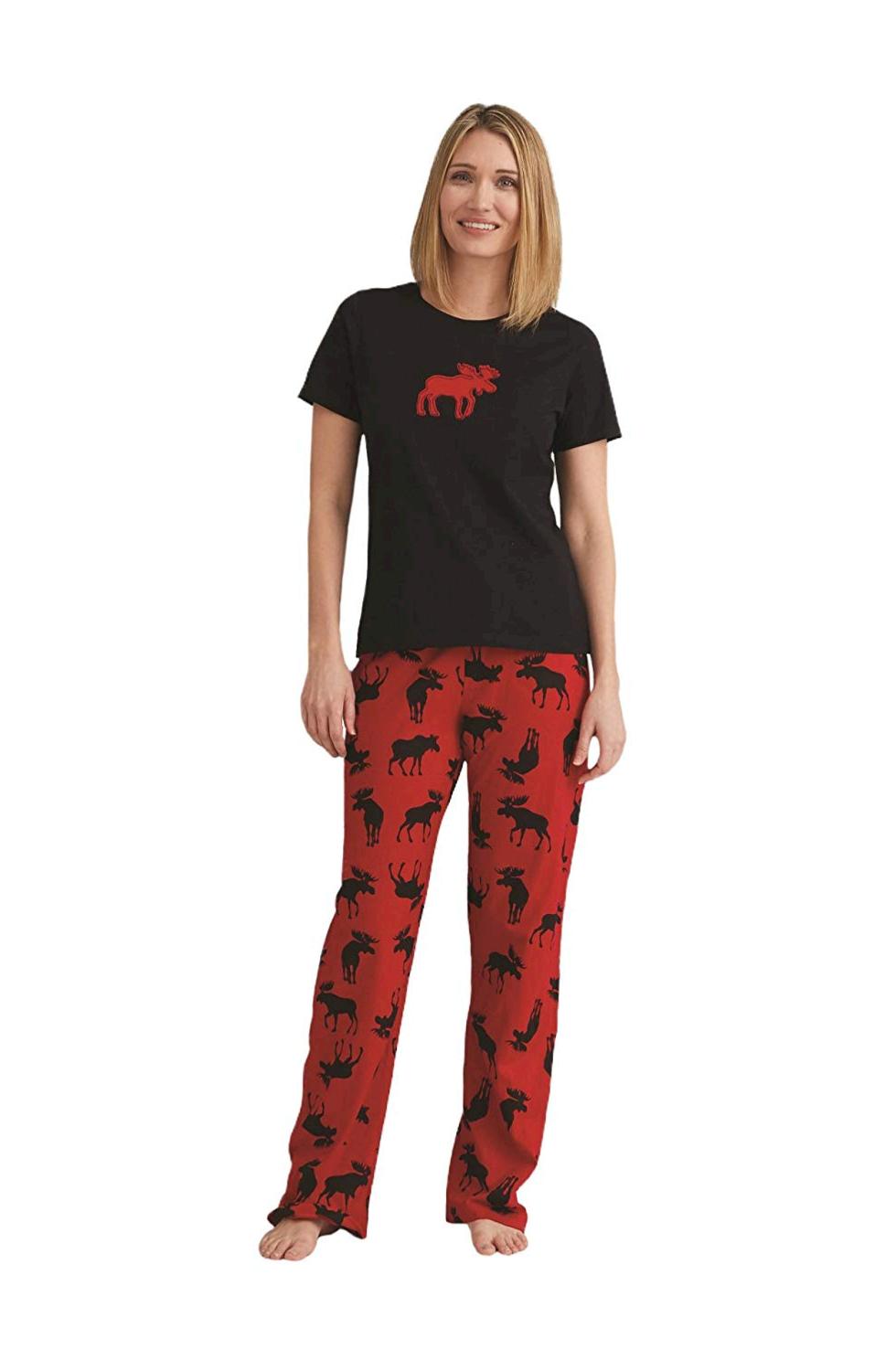 Little Blue House by Hatley womens Moose Family Pajamas,, Red, Size