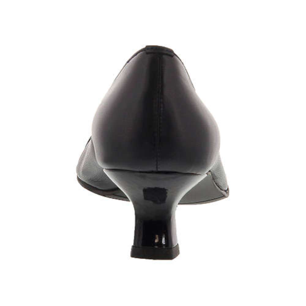 vaneli cap toe