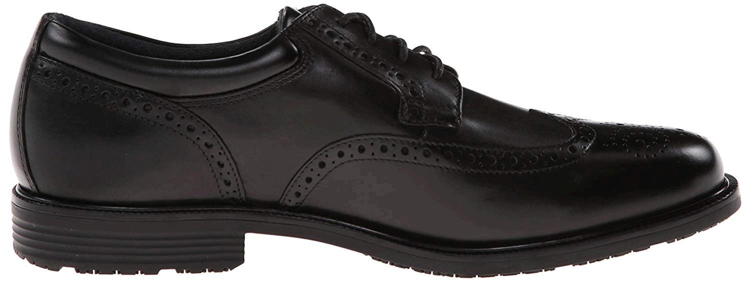rockport wingtip oxford