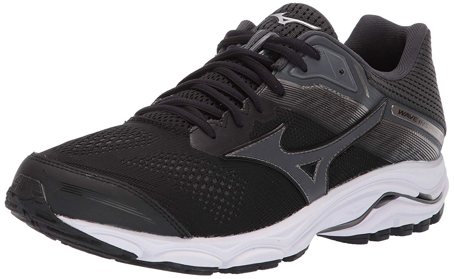 all black mizuno running shoes