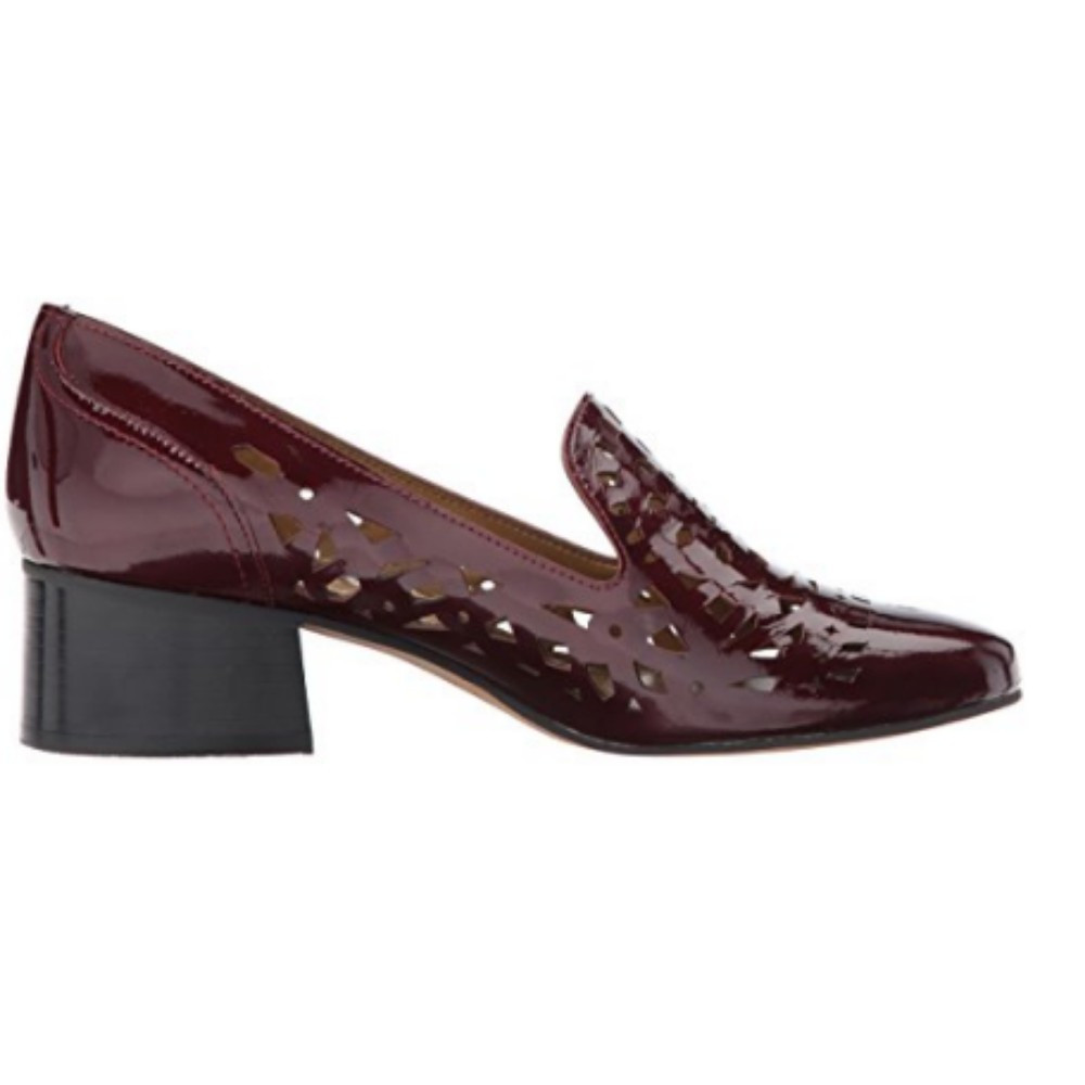 closed toe mary jane heels