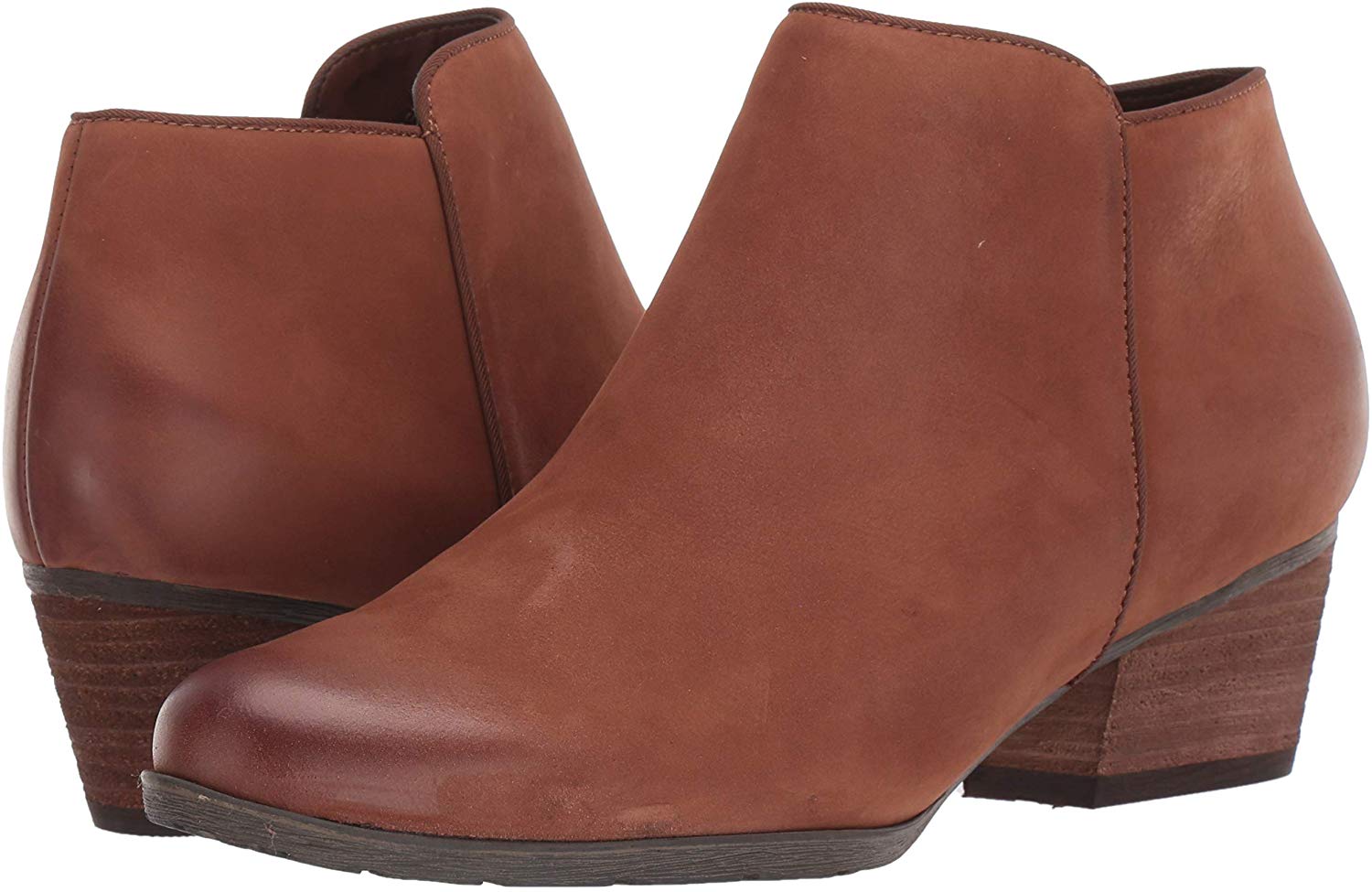 blondo cognac nubuck