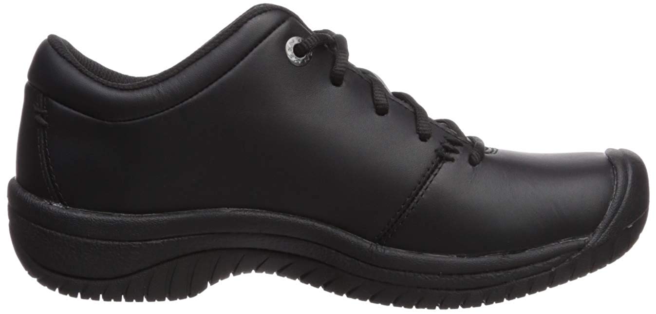 black keen work shoes