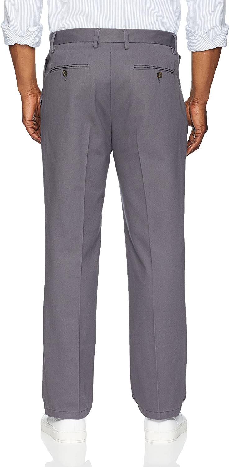 Essentials Men's Classic-fit Wrinkle-Resistant Pleated Chino Pant 