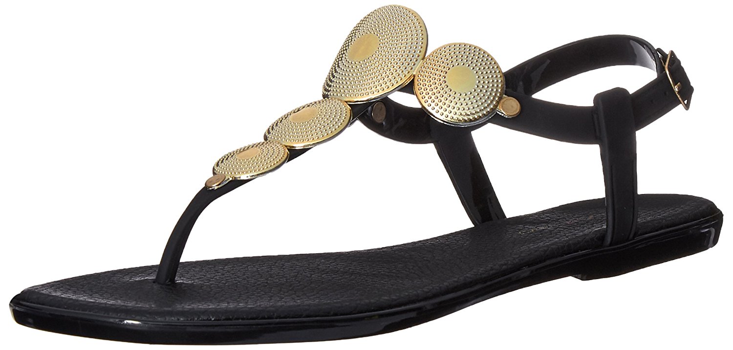 bandolino t strap sandals