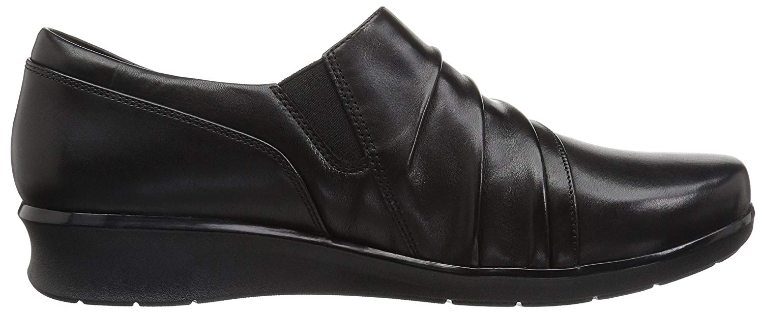Clarks Womens Hope Roxanne Almond Toe Loafers, Black