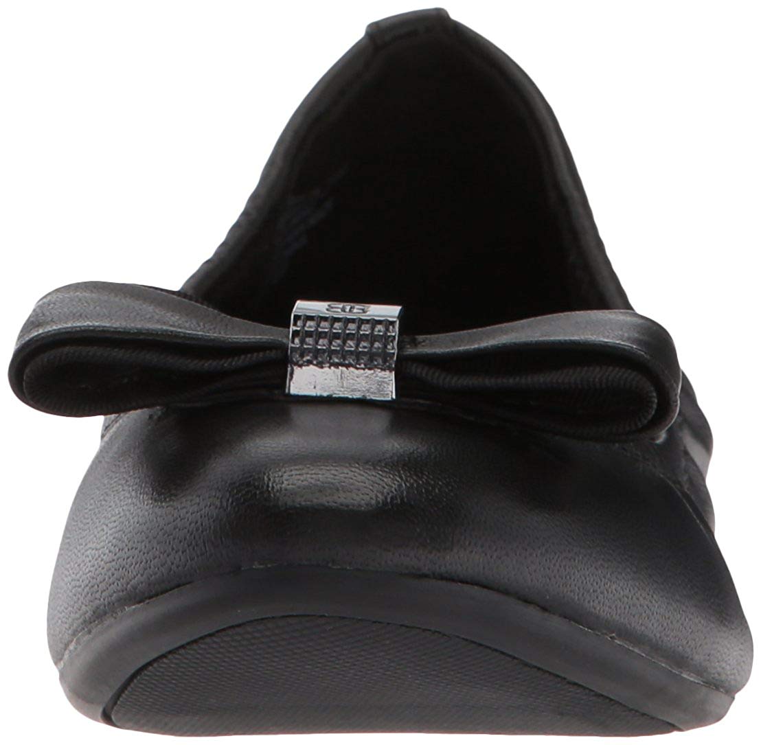 bandolino black flats