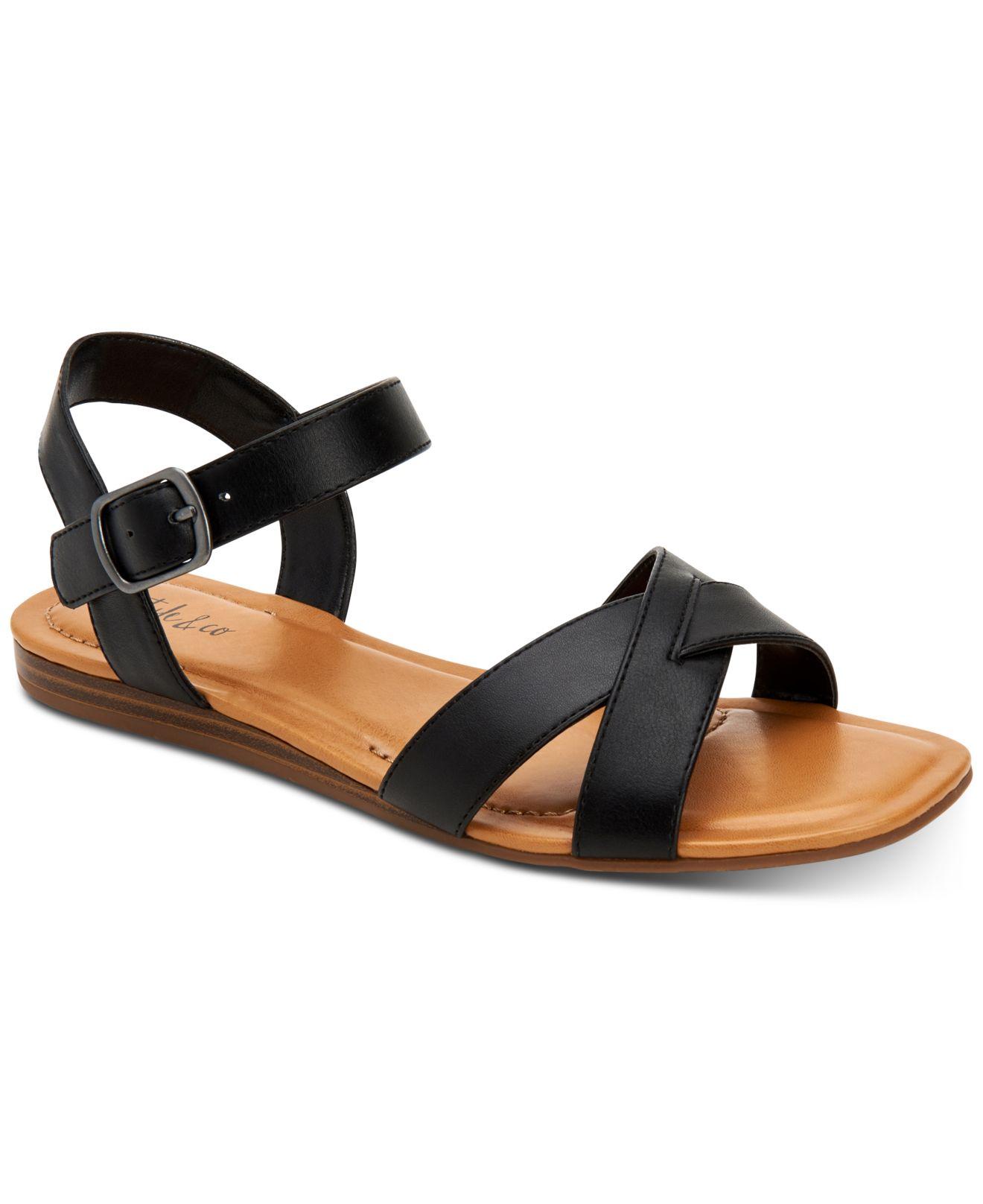 me too antonia ankle strap flat