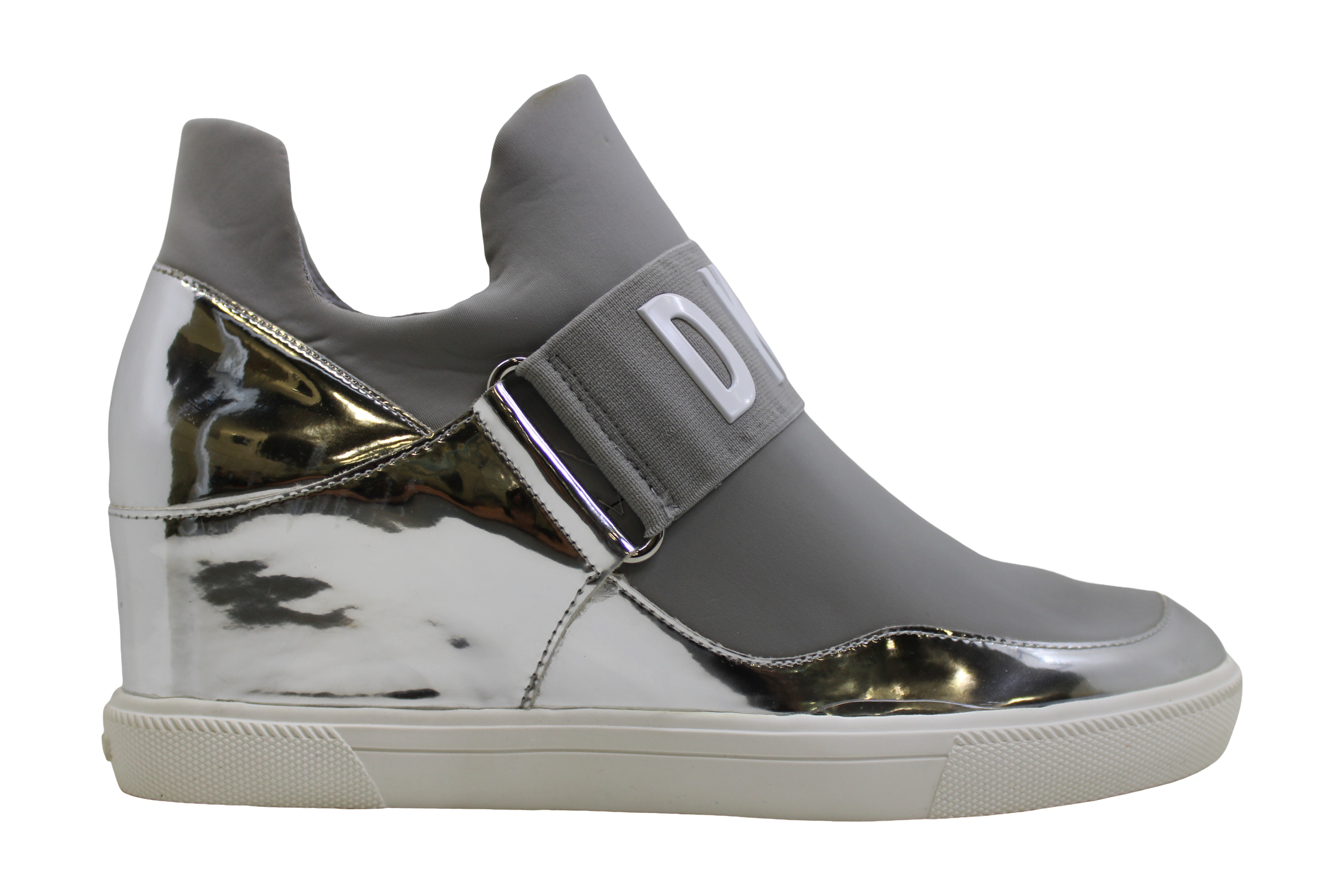 dkny silver sliders