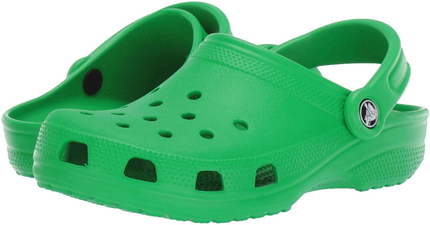 croc closed toe shoes