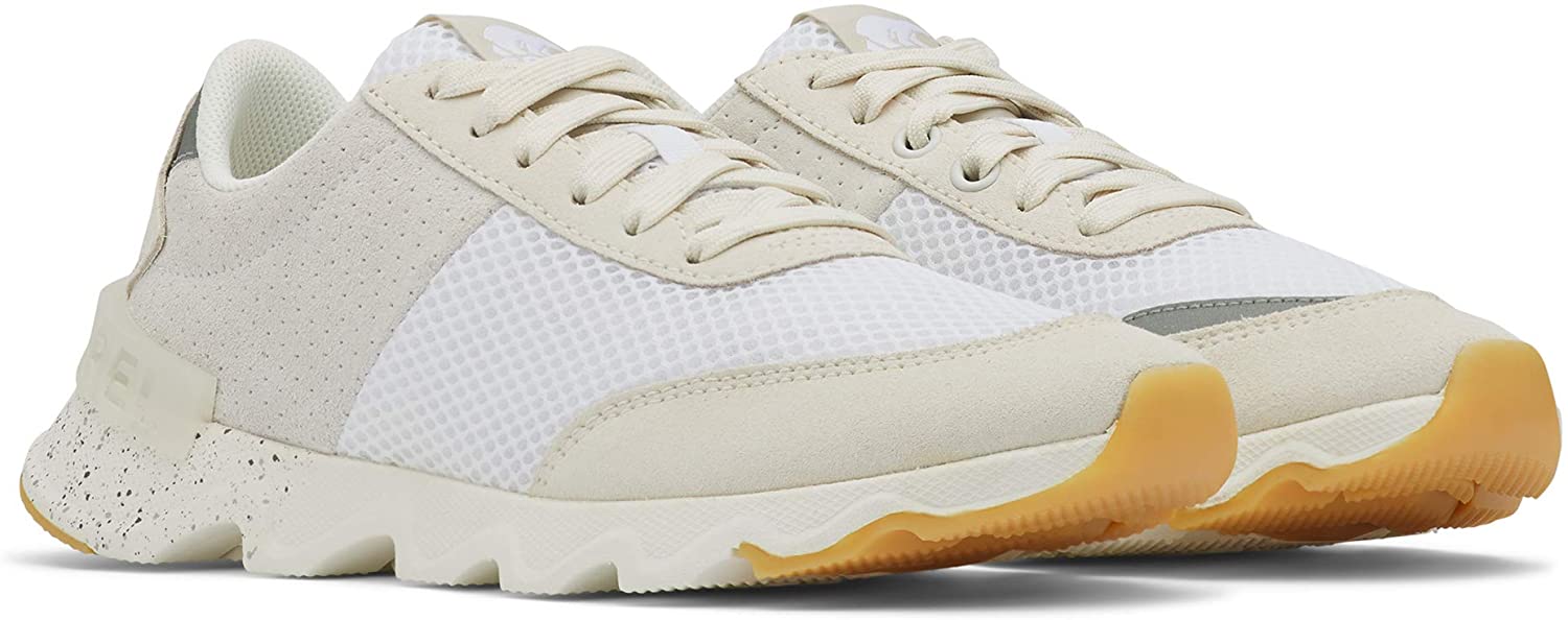 white sorel tennis shoes