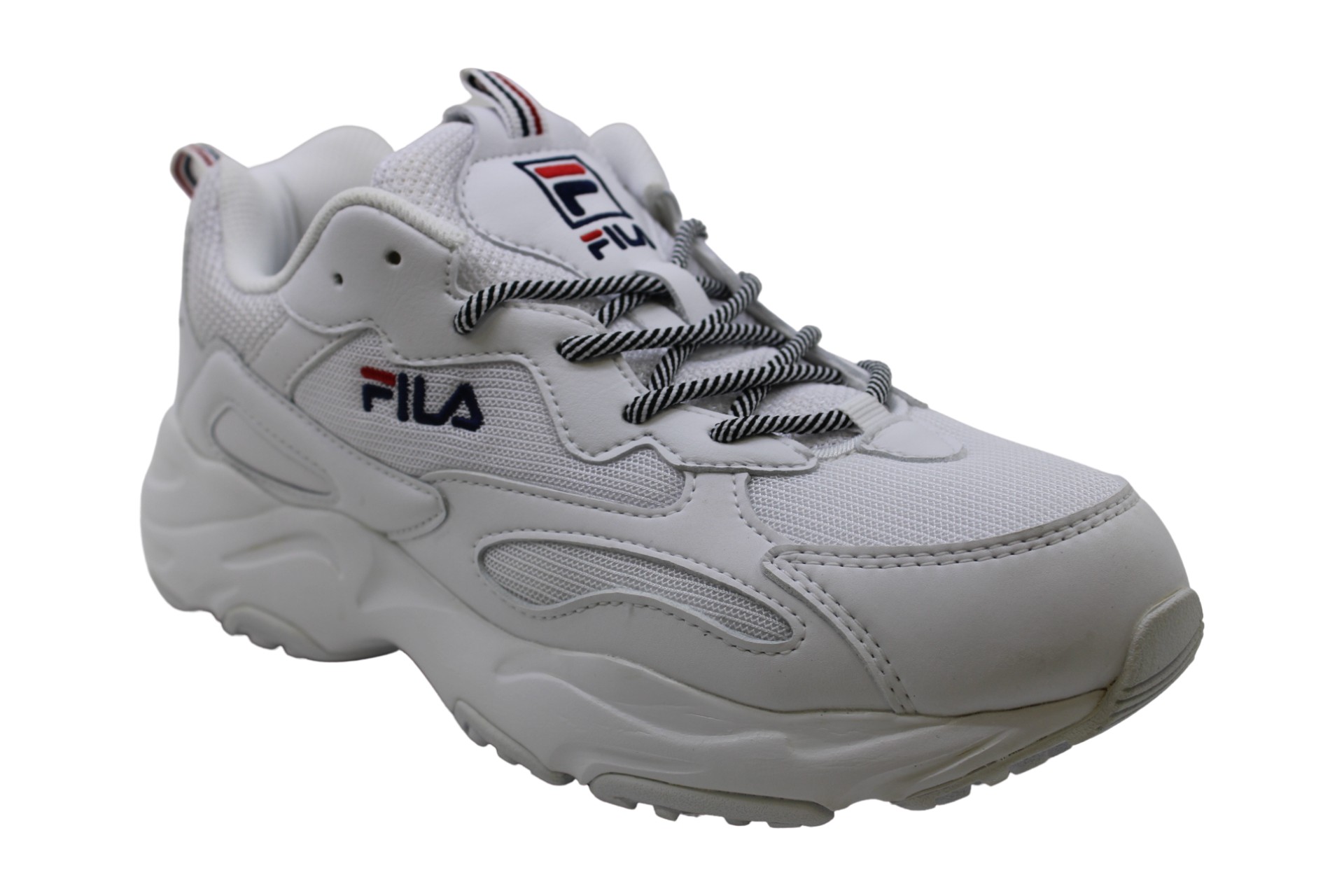 fila trainers size 8