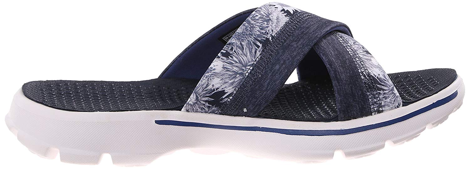 Skechers Women's Performance Go Walk Fiji Flip Flop, Navy Flower, Size ...