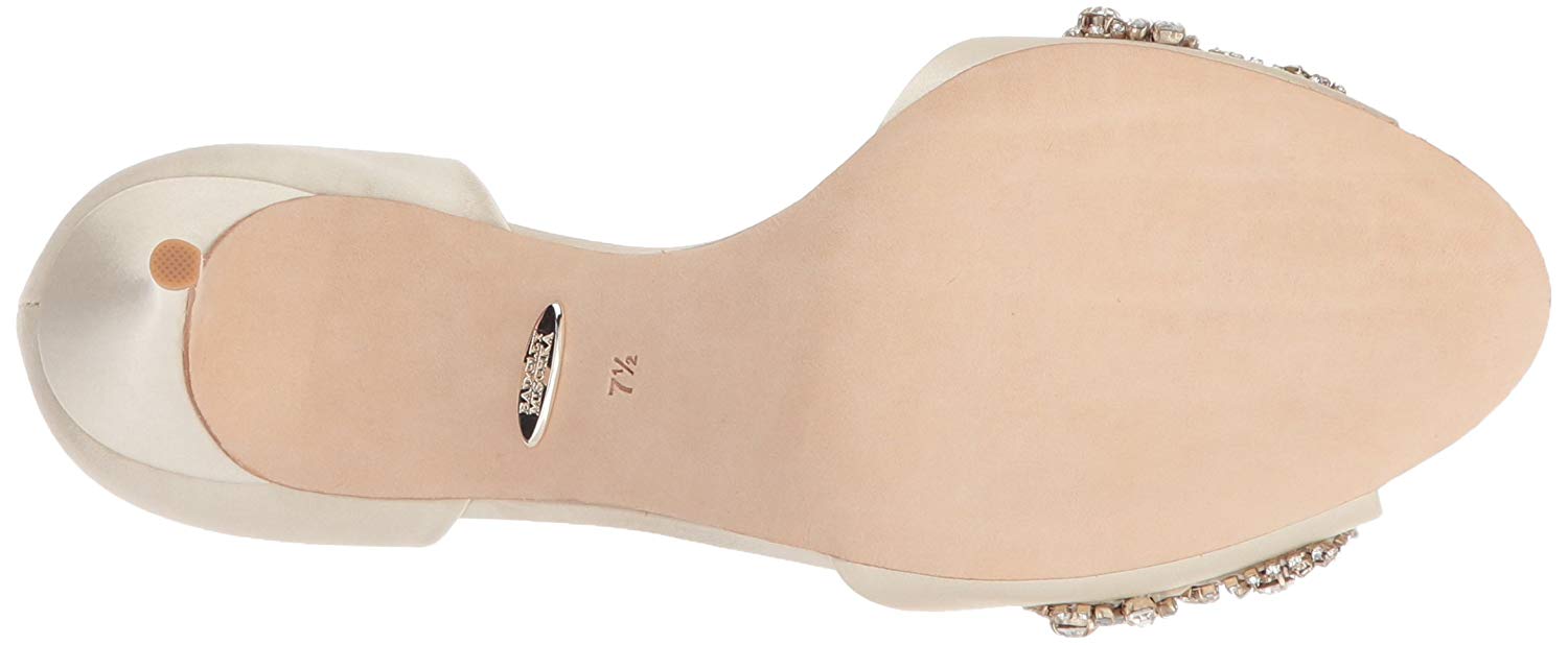 badgley mischka hansen pump