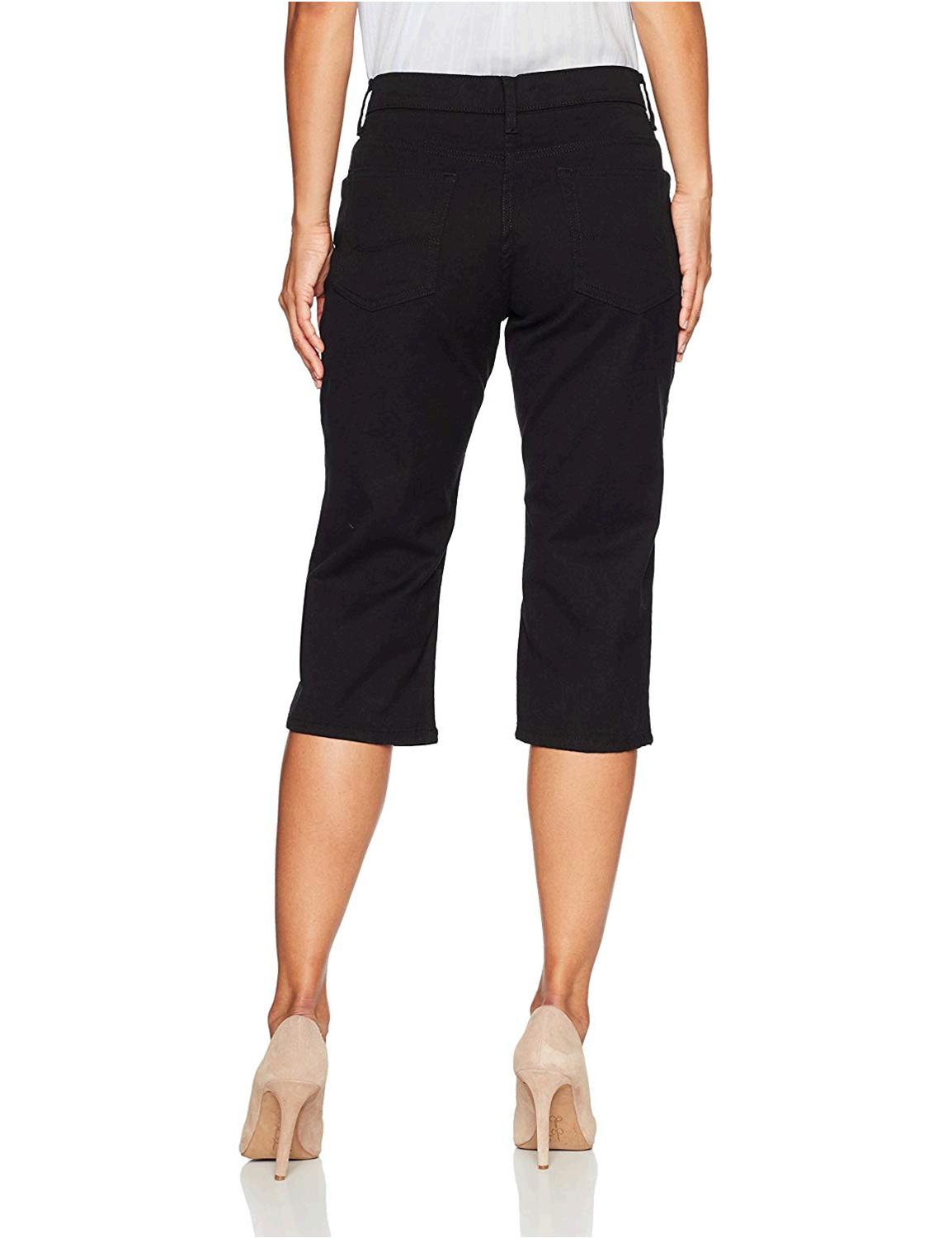 LEE Women's Petite Relaxed Fit Capri Pant, Black, 12, Black, Size 12.0 zdwp