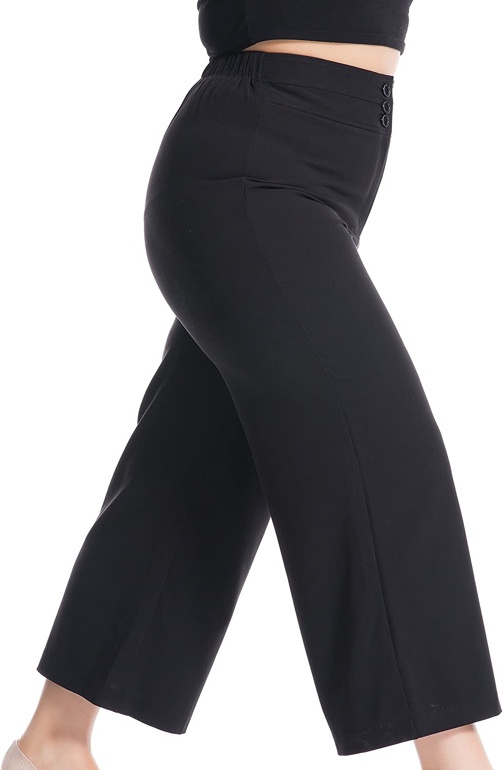 wide leg pants for curvy figure