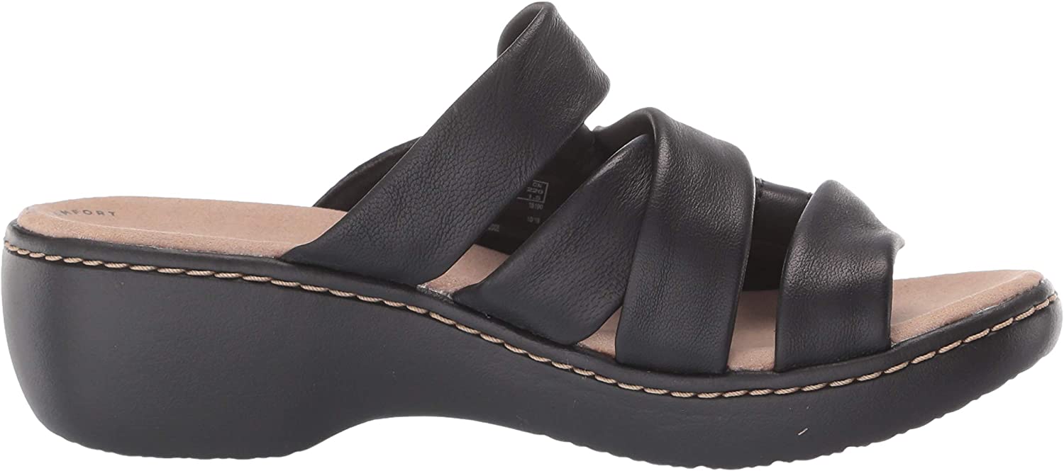 Women's Clarks, Delana Curve Sandal | Peltz Shoes