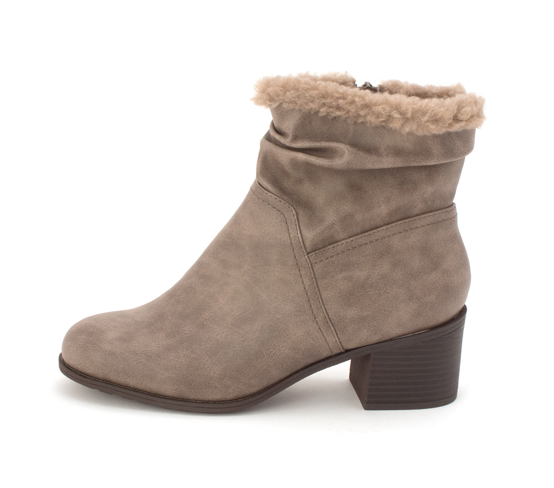 grey boots size 2