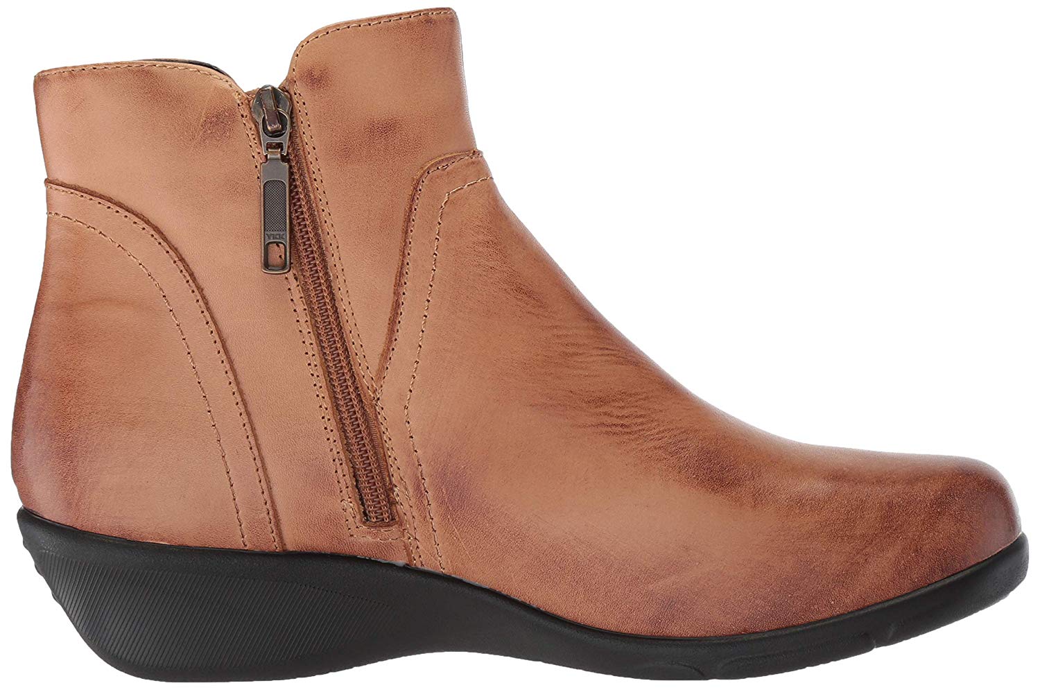 closed toe ankle boot