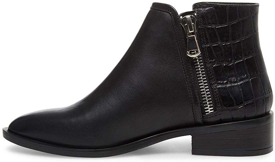 steve madden closed toe flats