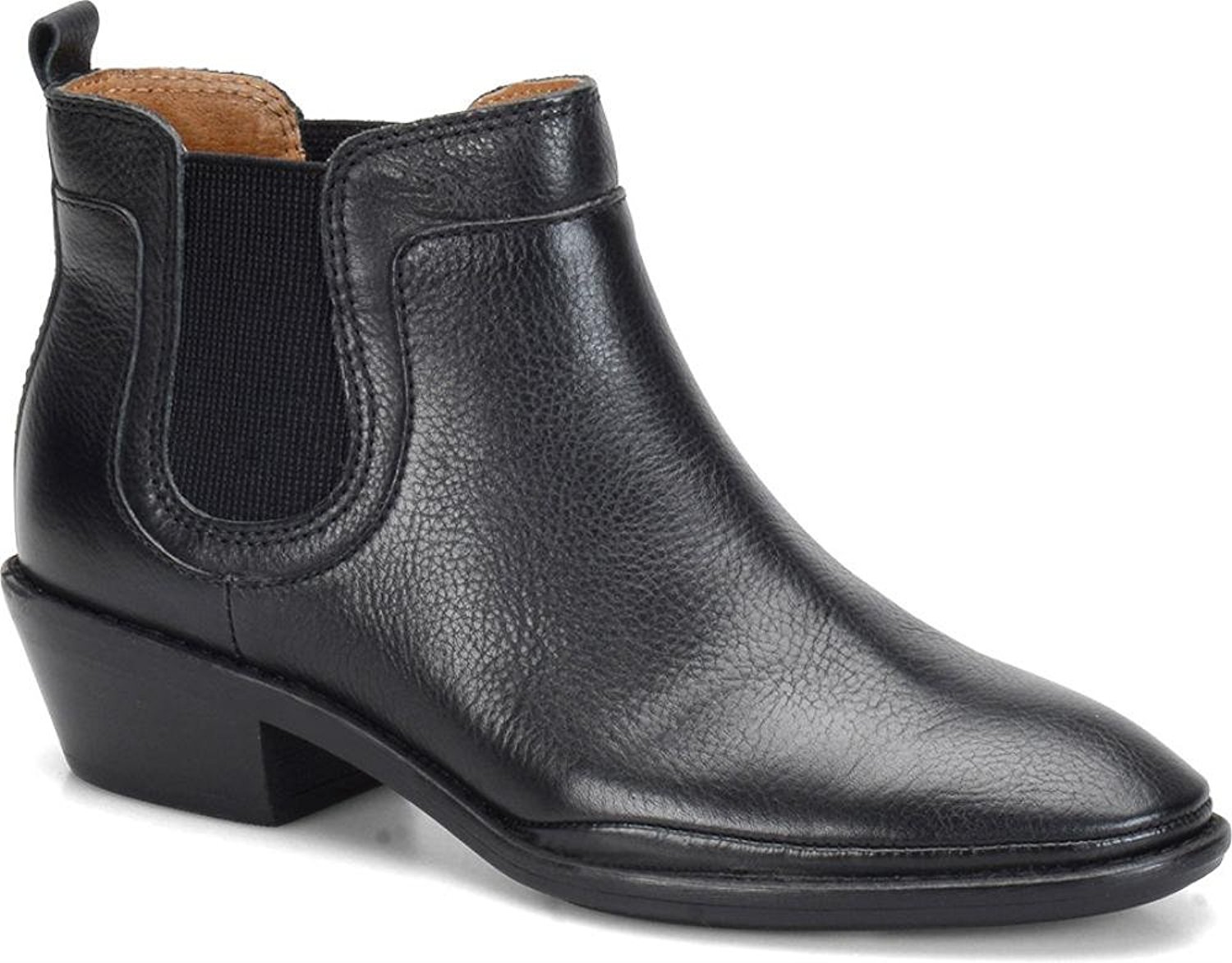 closed toe ankle boot