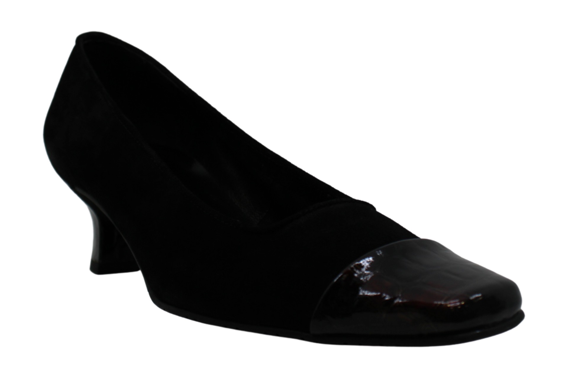 vaneli cap toe
