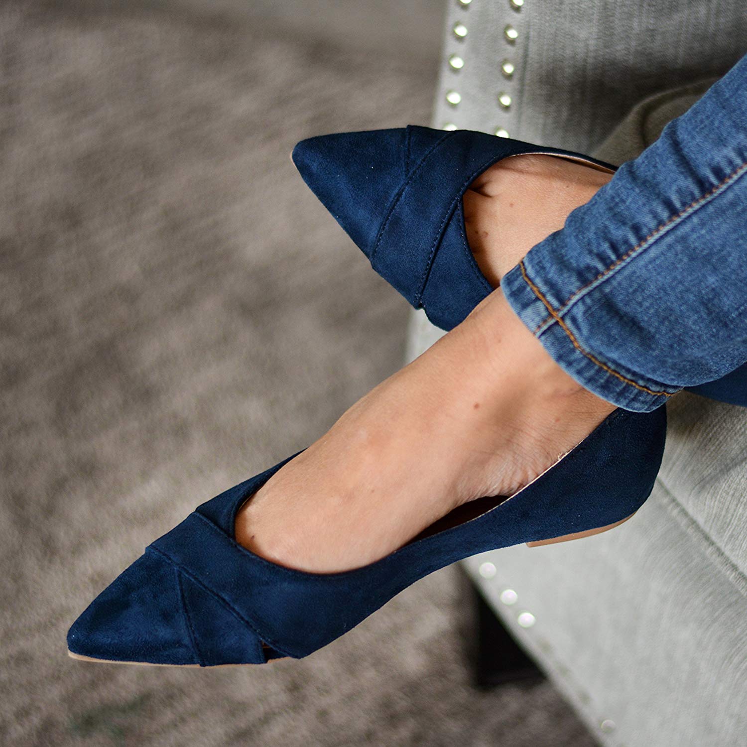 Brinley Co Womens Winslo Pointed Toe Slide Flats, Black Brinley Co Womens Winslo Pointed Toe Slide Flats, Black