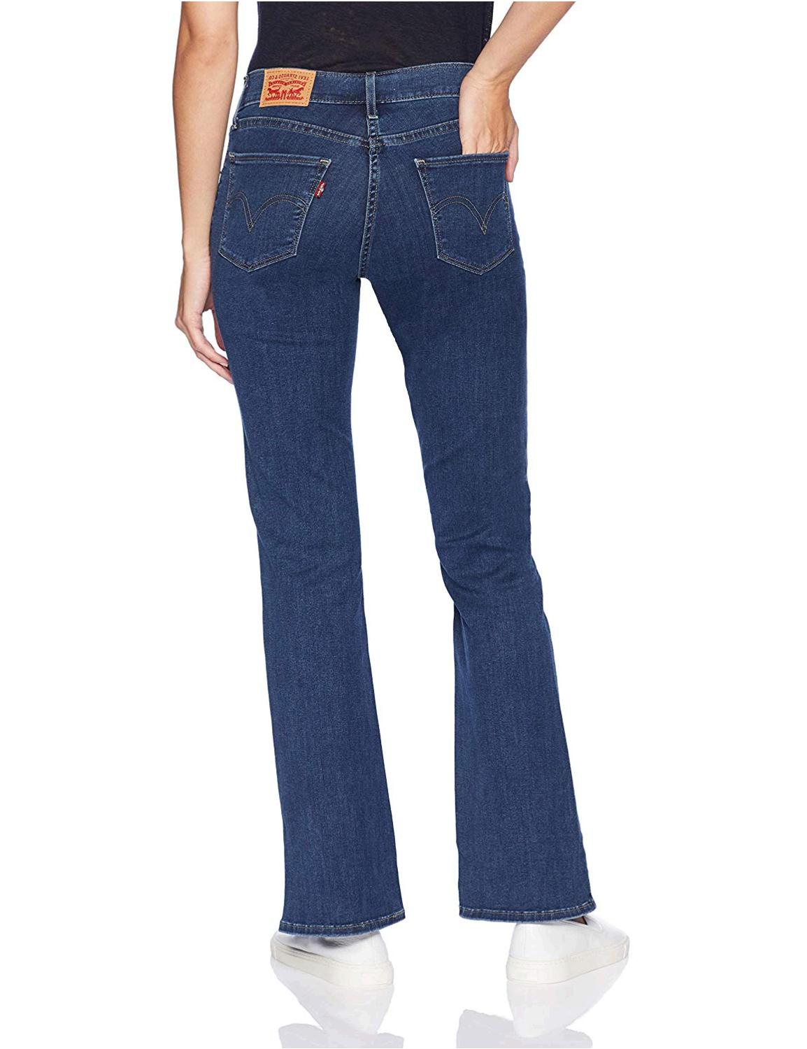 light blue levi women's jeans