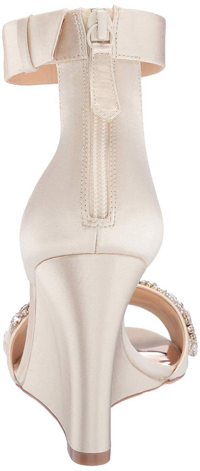 badgley mischka lauren wedge