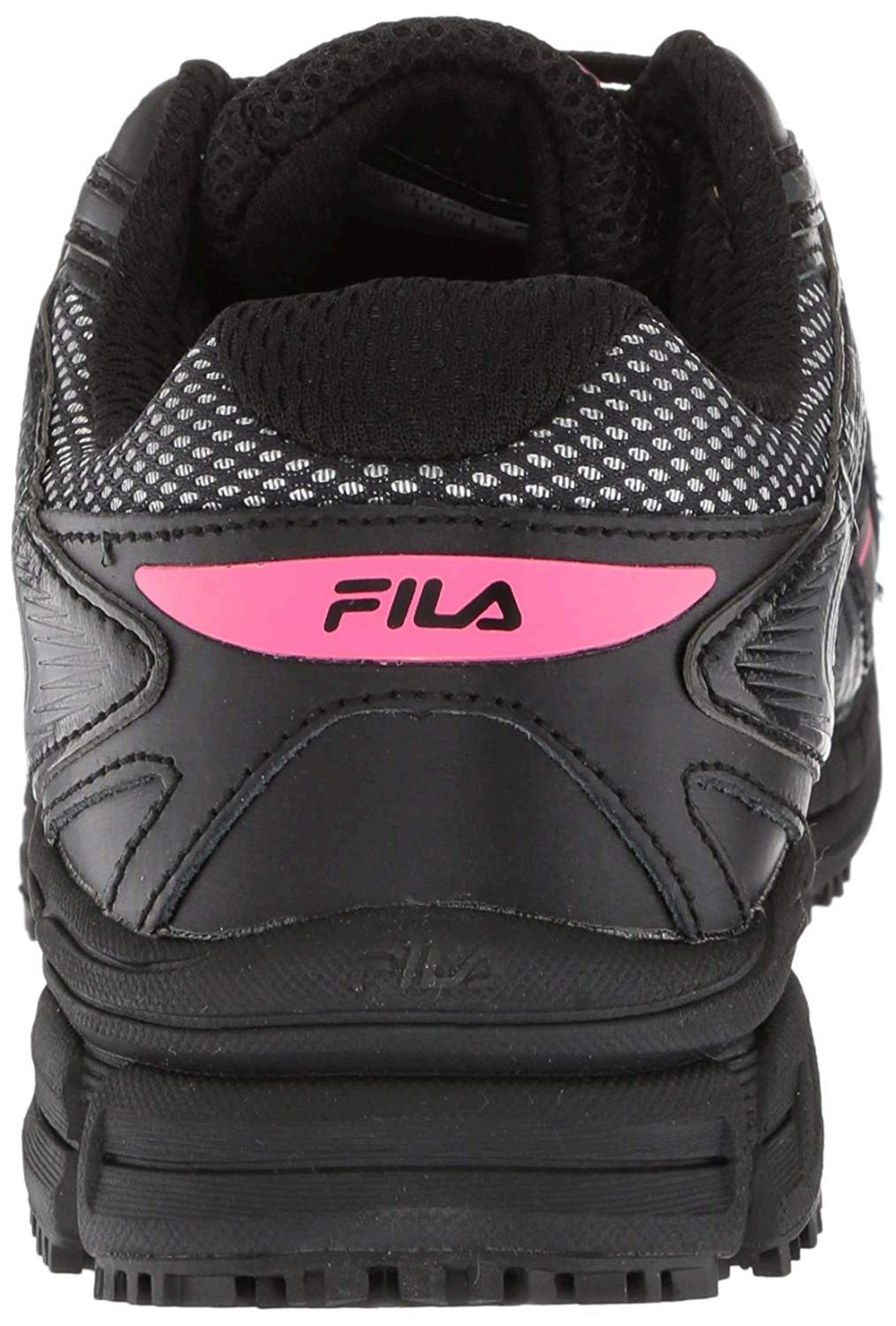 fila memory layers slip resistant mens walking shoes