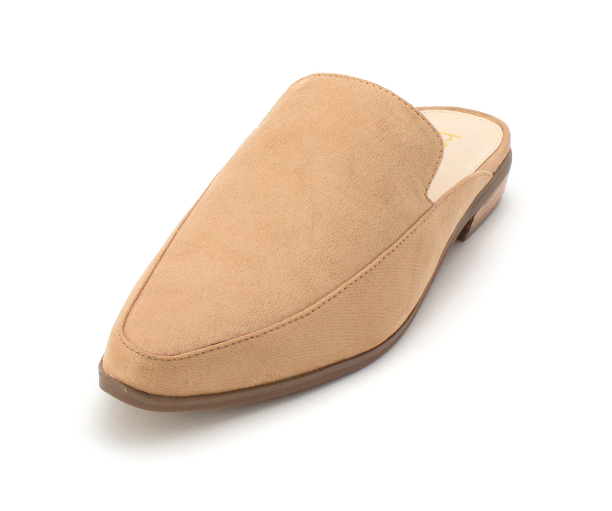 tan pointed mules