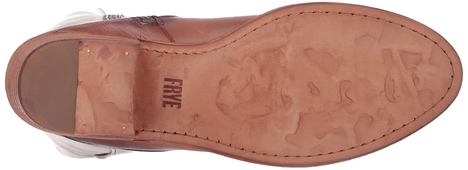 frye carson piping tall caramel