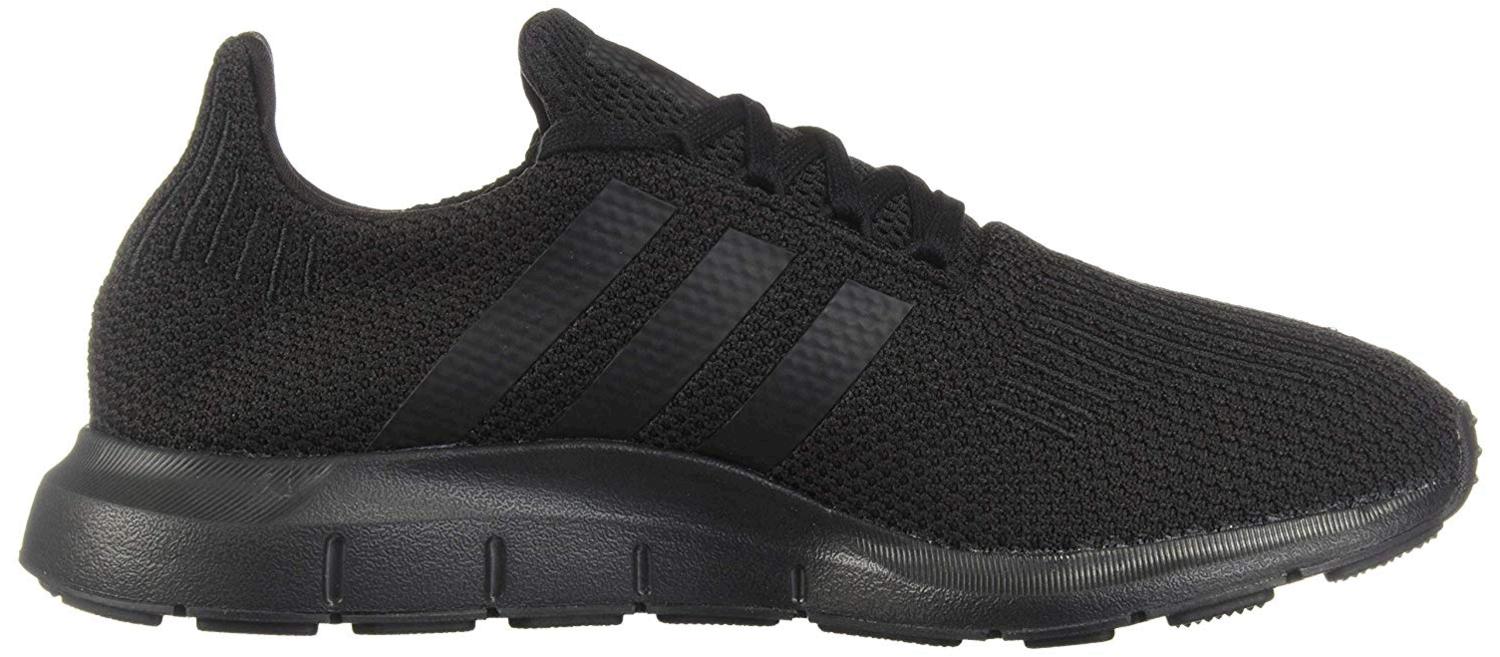 power men black textile running shoes
