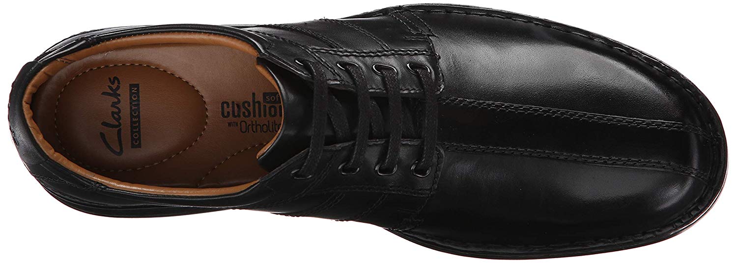 clarks touareg