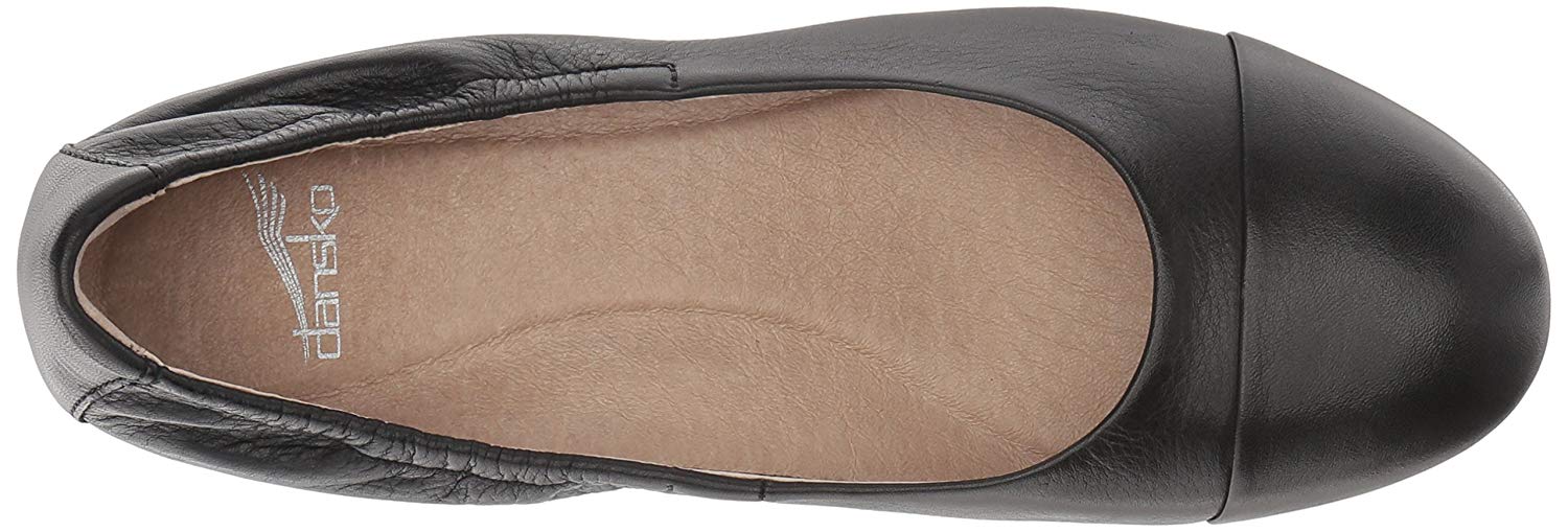 round toe ballerina flats