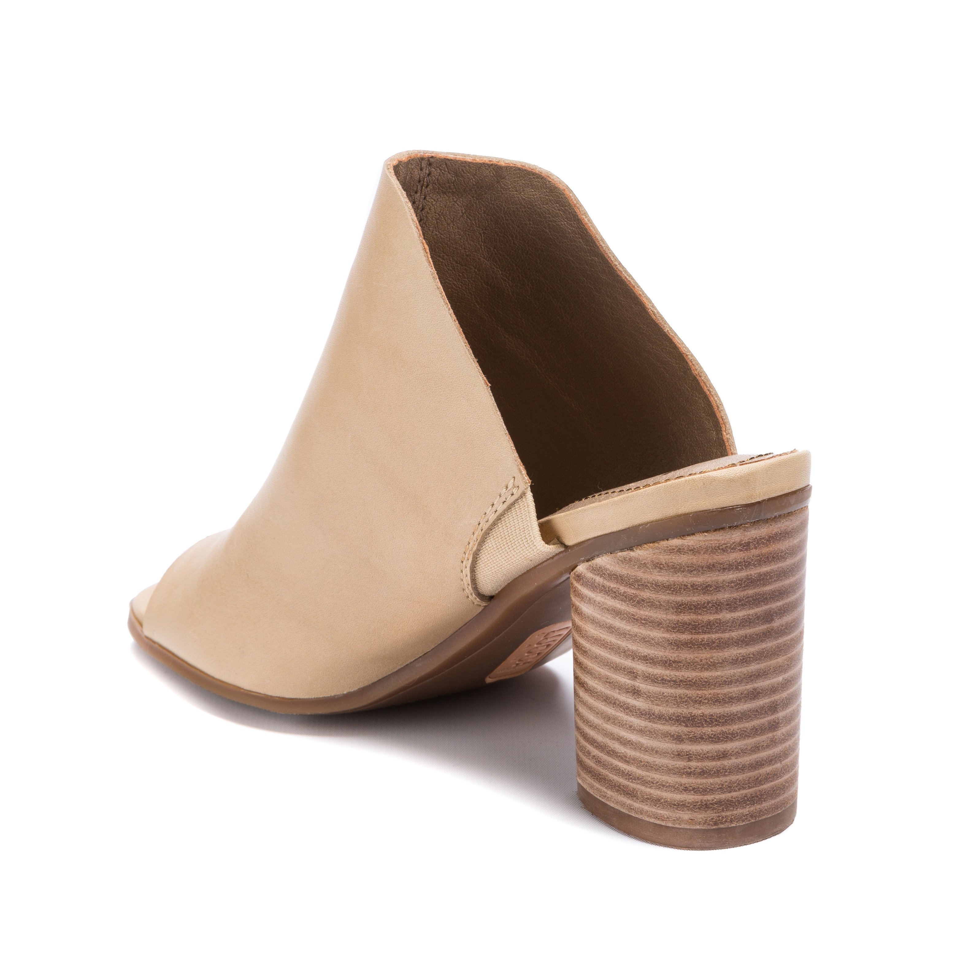 Clothing, Shoes & Accessories Lucca Lane Womens Hilaire Leather Cork