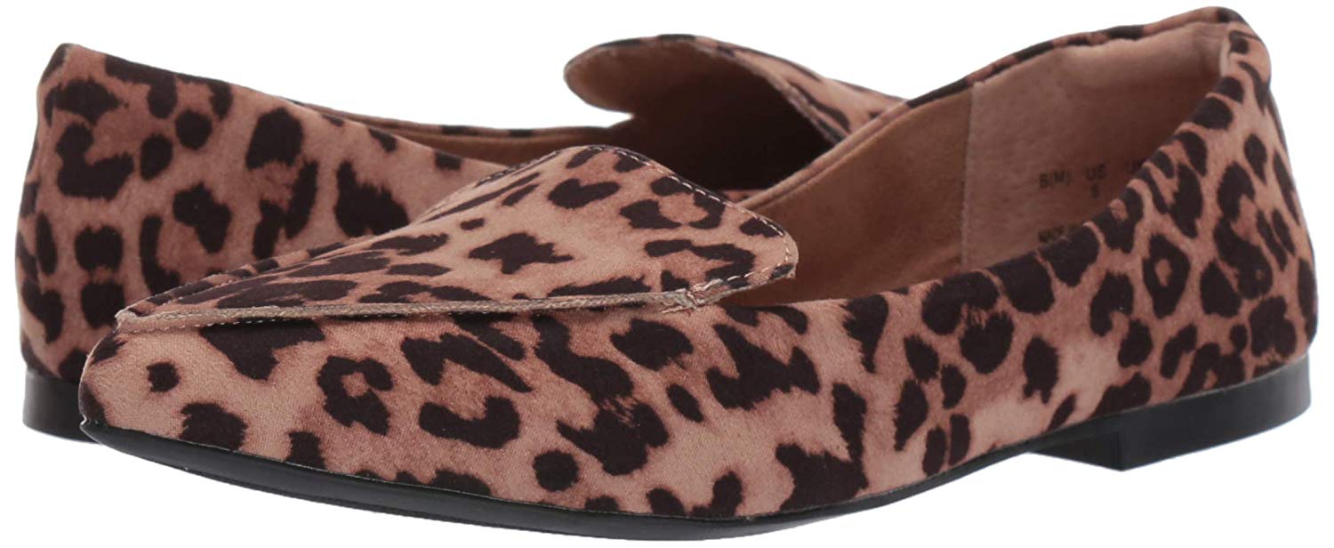 Essentials Women's Loafer Flat 